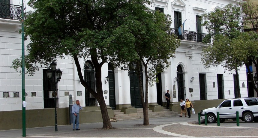  Catamarca: Jalil anunció que se avanza con el proyecto de reducción de la jornada laboral 