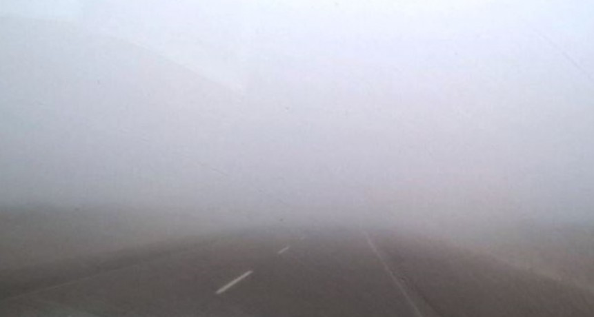 Piden precaución en rutas por bancos de niebla y nubosidad baja