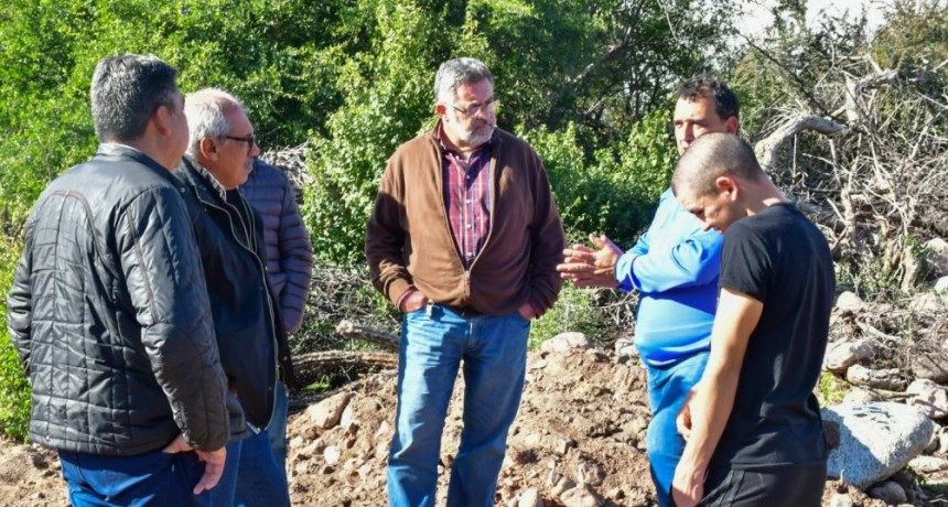 Autoridades provinciales y municipales evaluarón la situación hídrica en Chamical 