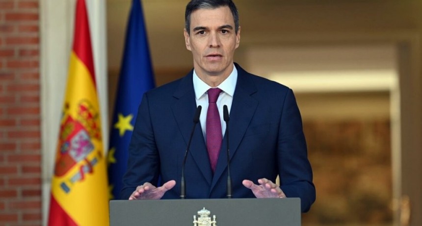El presidente español exige una disculpa de Milei
