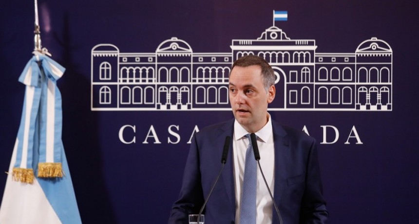 Adorni le bajó el precio a la advertencia del gobierno español