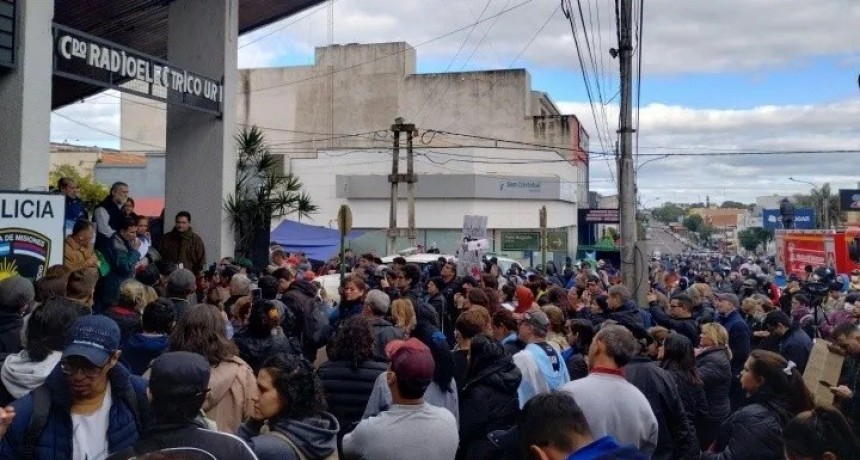 Gobierno de Misiones advierte que echará a los policias revoltosos 