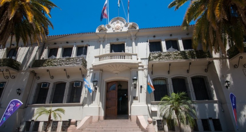 El Gobierno confirmó el aumento a docentes luego del acuerdo paritario