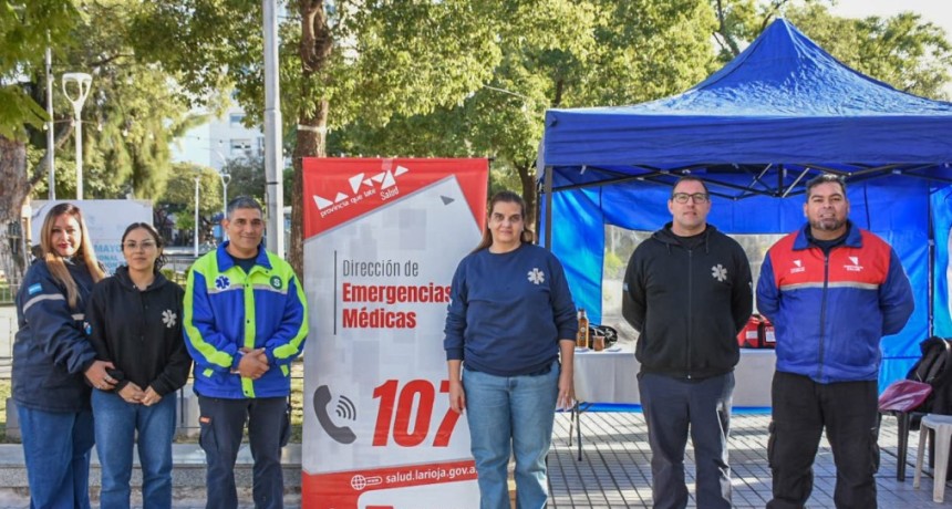 El Ministerio de Salud sali&oacute; a las plazas para explicar cu&aacute;ndo llamar al 107
