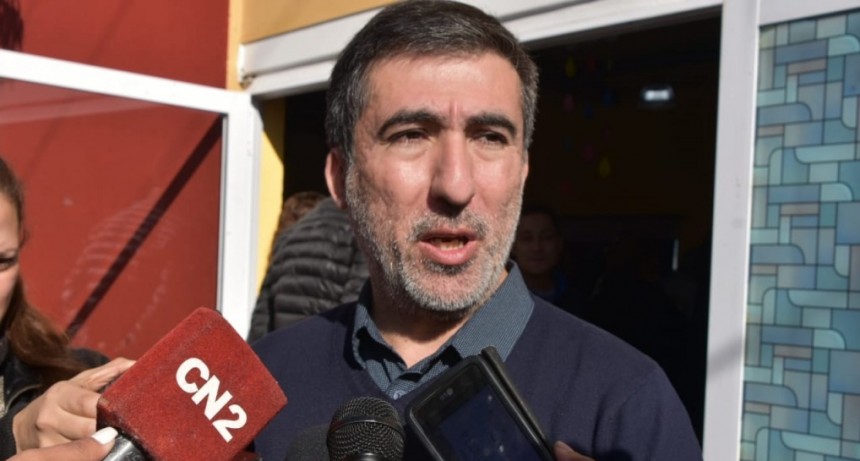 Velardez cargó duro contra Julio Martínez