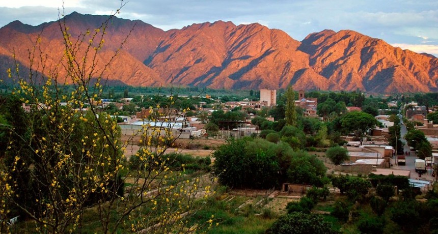 Catamarca lanza programa con descuentos en gastronomía y paseos