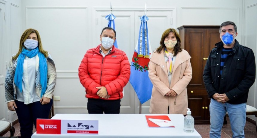 La provincia firmó convenio para ejecutar obras en Capital