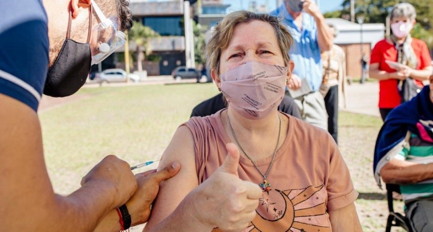 Vacunación contra el COVID-19: Casi el 30% de la población Argentina ya recibió la primera dosis