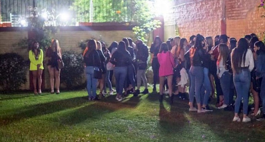 Insólito: 169 fiestas clandestinas desarticuladas en Córdoba y detuvieron a 13 youtubers