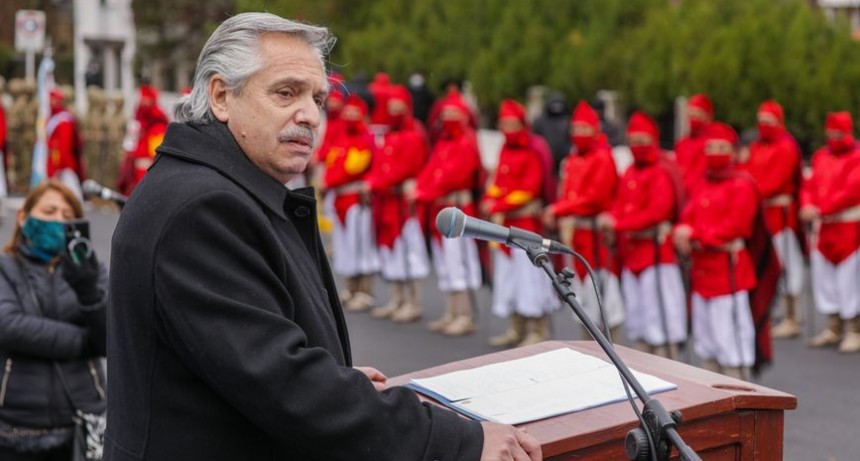 Alberto Fernández reivindicó la figura de Güemes a 200 años de su muerte