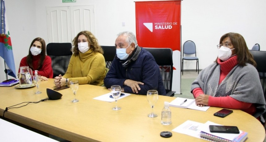 Vergara participó de la presentación del proyecto de ley para jerarquizar y mejorar la calidad de formación de la enfermería