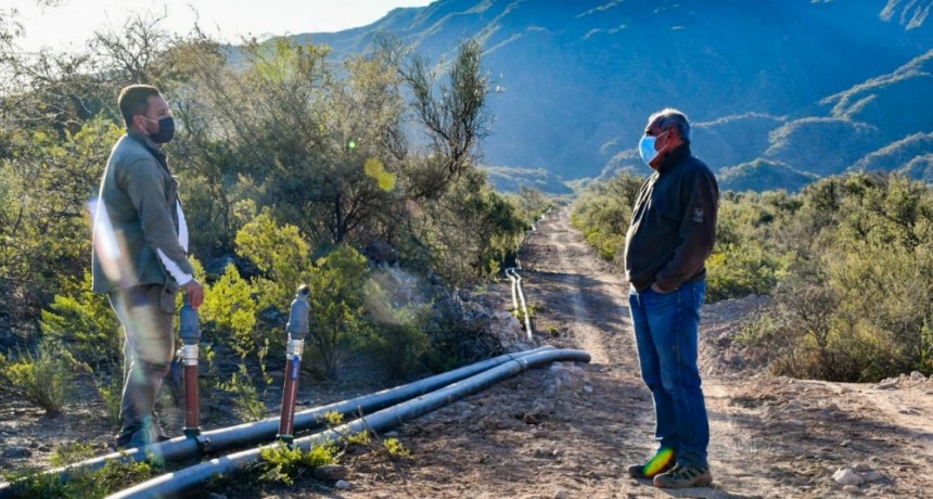 Avanza la construcción de un nuevo acueducto de 25 kilómetros en Patquía