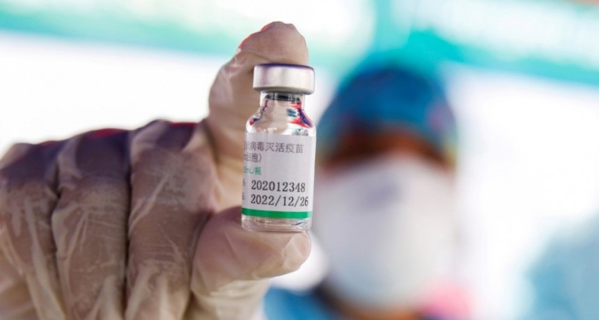 Confirman 10 vuelos a China para traer 8 millones de dosis de la vacuna Sinopharm
