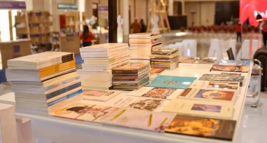 Esta abierta la convocatoria para la adquisición de stand de venta en la Feria del Libro- La Rioja 2022