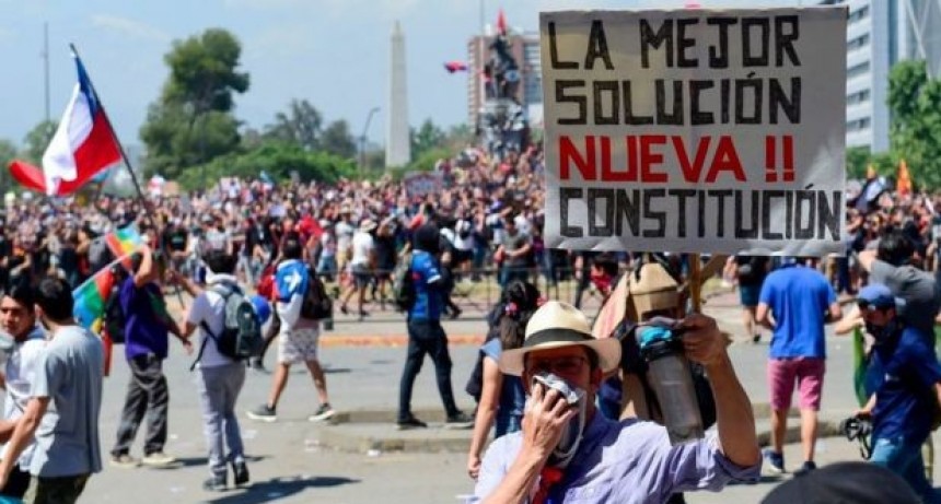 Chile: aumenta el rechazo a la nueva Constitución