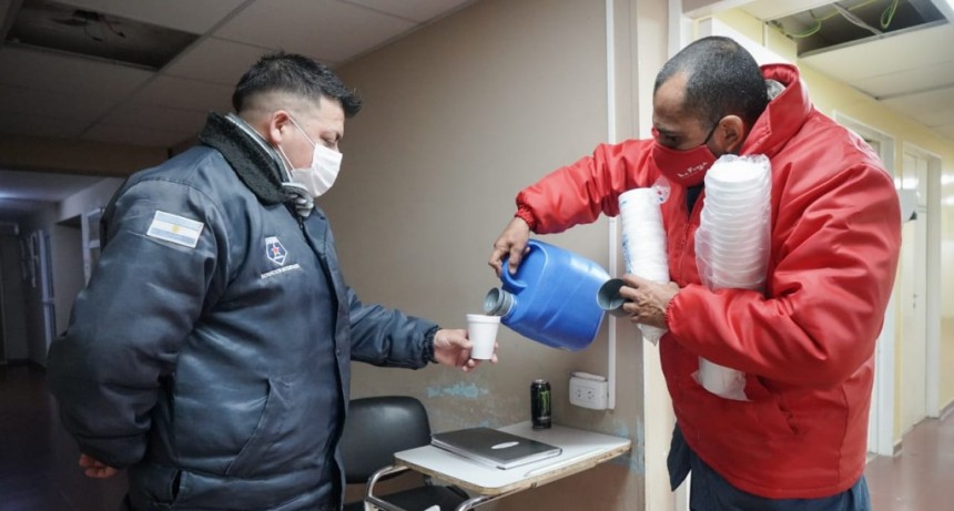 El COE brinda asistencia por la ola de frio