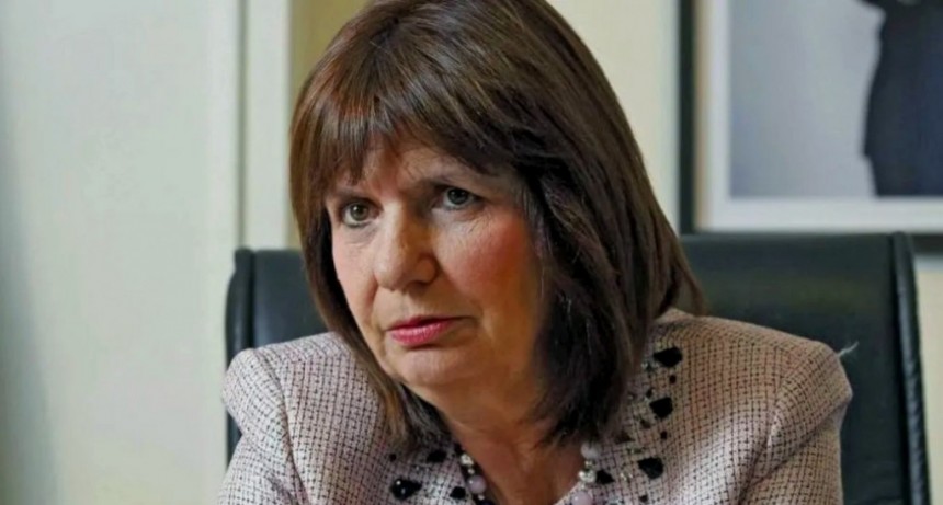 Según Bullrich la suba del dólar y el riesgo país es por culpa de la oposición