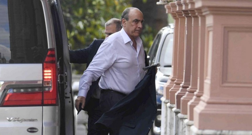 Francos atacó a senadores que votaron contra 
