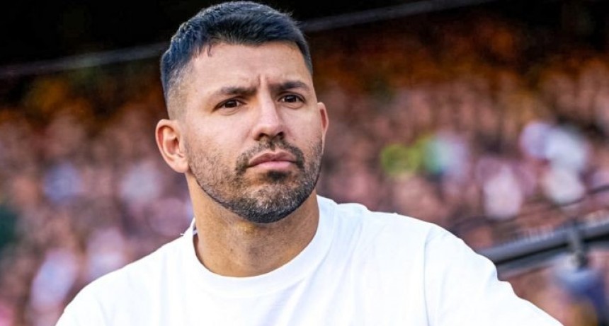  El Kun Agüero anunció su vuelta al fútbol