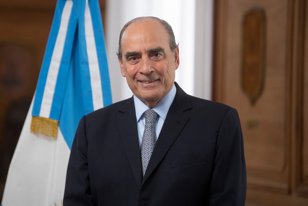 Francos sugiere que Cristina sea notificada en su domicilio y evite ir a tribunales