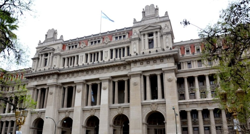 La Corte Suprema rechaz&oacute; las recusaciones del Estado y ratific&oacute; a los jueces de la causa por financiamiento universitario
