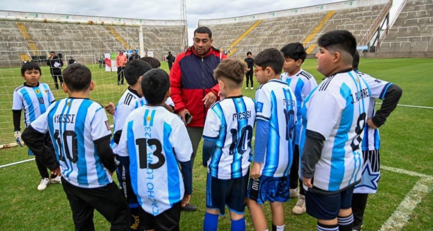 Con 27 escuelas en competencia, el Mundialito Escolar volvi&oacute; a poner en juego deporte, educaci&oacute;n e integraci&oacute;n  