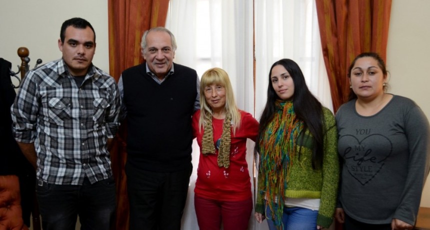 El ministro de Gobierno recibió a las madres del dolor