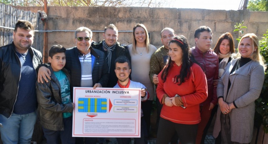 Beder Herrera trabaja la inclusión en urbanización y cultura 