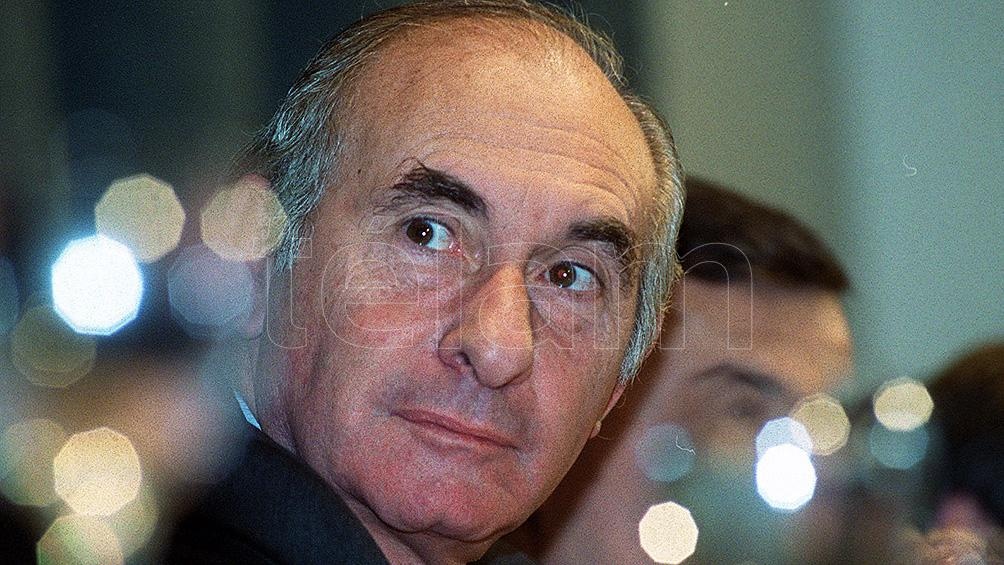 El Gobierno decretó tres días de duelo por la muerte de De la Rúa