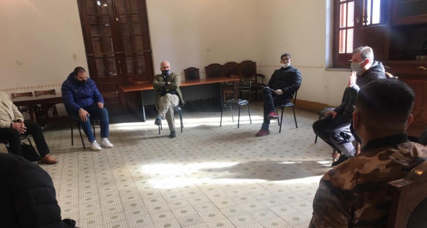 Líderes religiosos apoyan el regreso a la fase 1