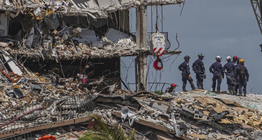 Derrumbe en Miami: Rescatan sin vida a una niña, hija de una argentina