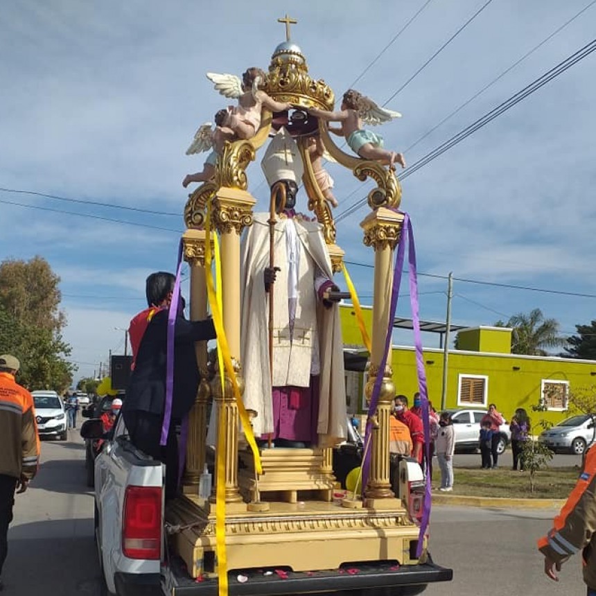 Emotivo recorrido de San Nicolás por la Capital en el cierre de las patronales de invierno