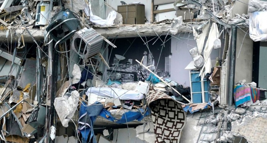 Ya son 32 los cuerpos rescatados entre los escombros del edificio en Miami