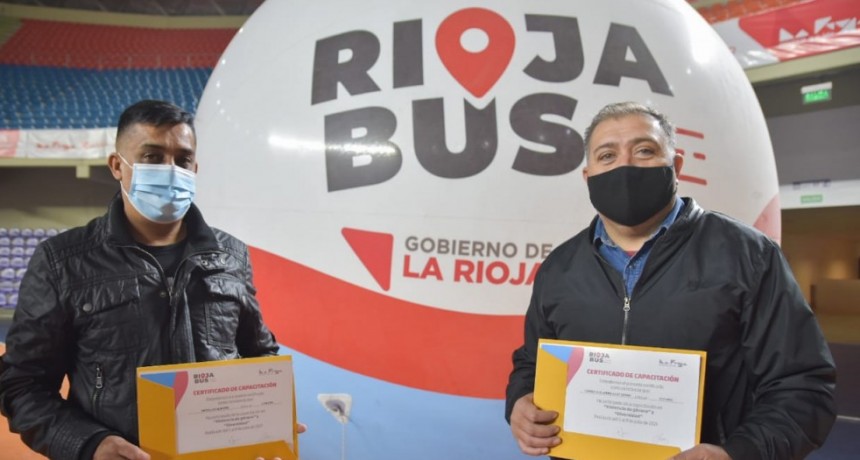 Finalizó la capacitación a los flamantes choferes de Rioja Bus 