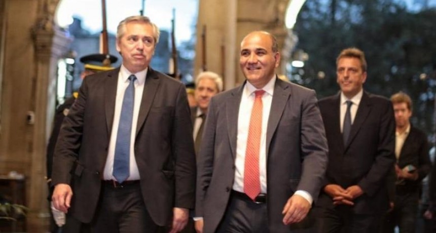 Alberto Fernández preside actos por el Dia de la Independencia en Tucumán