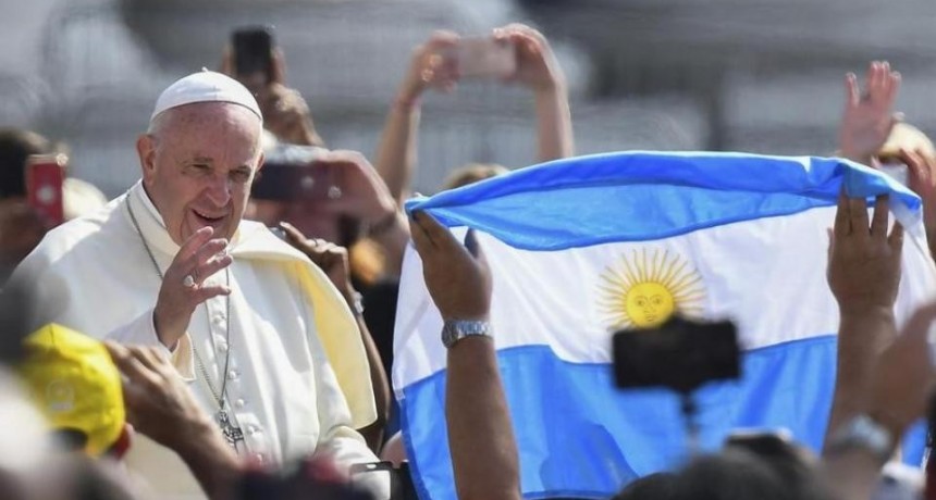 El Papa está alegre por los triunfos de Argentina e Italia en la Copa América y Eurocopa