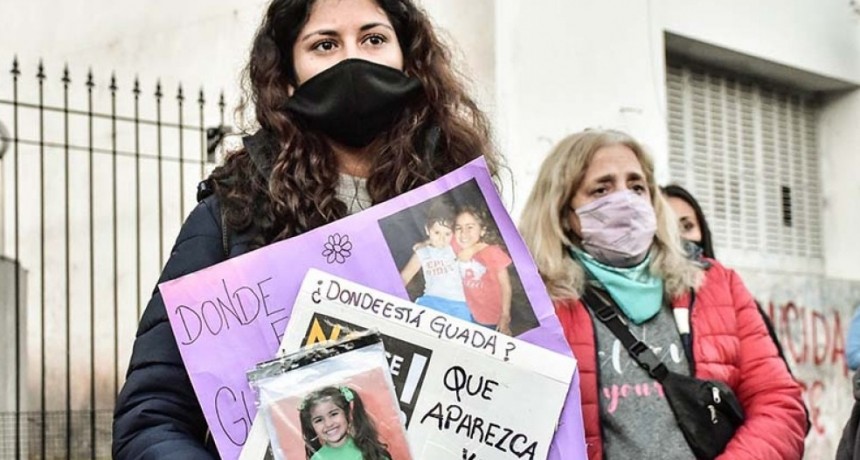 Multitudinaria marcha a un mes de la desaparición de Guadalupe