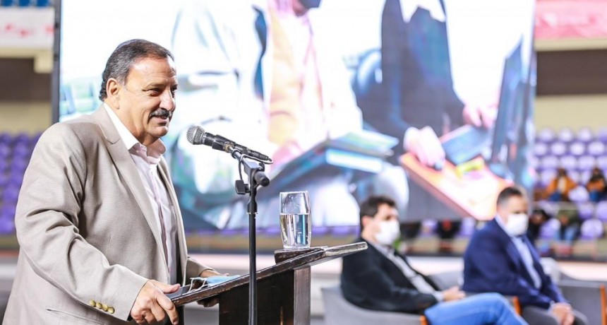 Se entregaron 140 escrituras y se anunció la construcción de 300 viviendas ProCreAr 