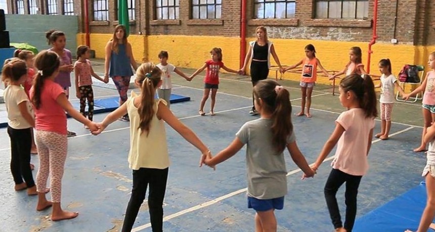 Habilitan nuevas actividades en La Rioja 