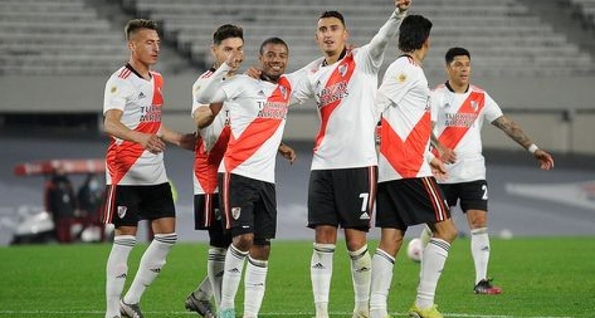 River brilló y goleó a Unión en el Monumental