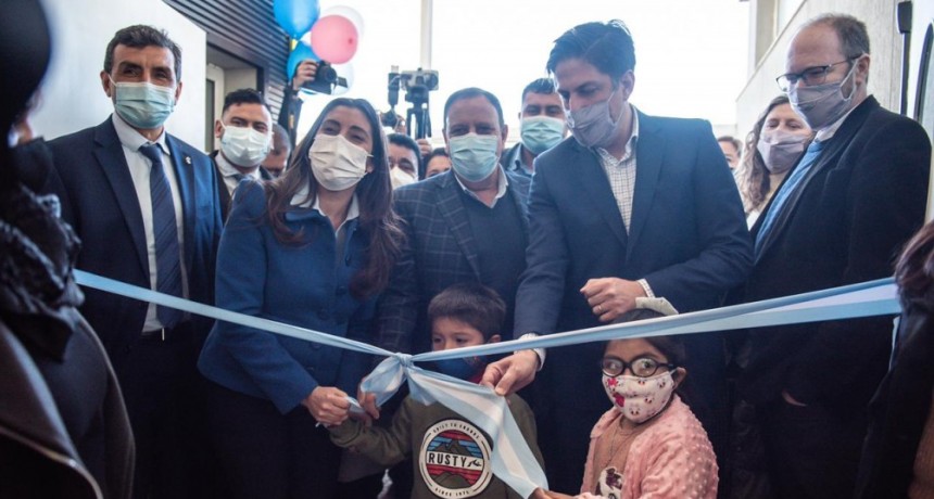 Quintela junto a Trotta inauguraron el Jardín de Infantes N° 85 en Aimogasta