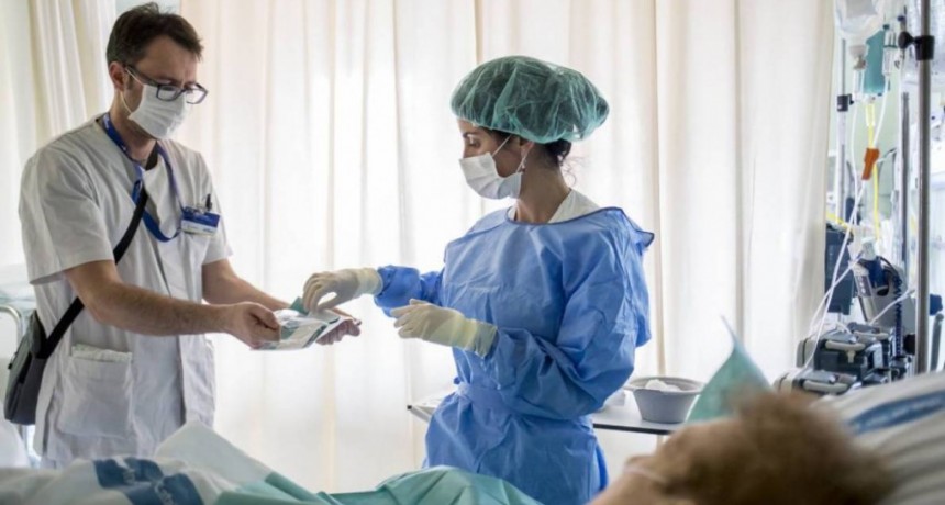 471 personas fallecieron este miércoles y hubo 15.883 nuevos casos