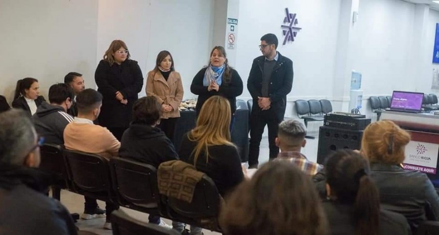 Banco Rioja y la Secretaría de la Mujer se unen en el programa “Trato digno”
