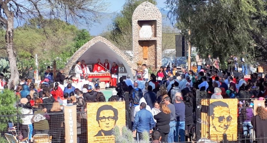 Conmemoran este fin de semana el 46° Aniversario del asesinato de los Beatos Mártires Carlos de Dios Murias y Gabriel Longueville 
