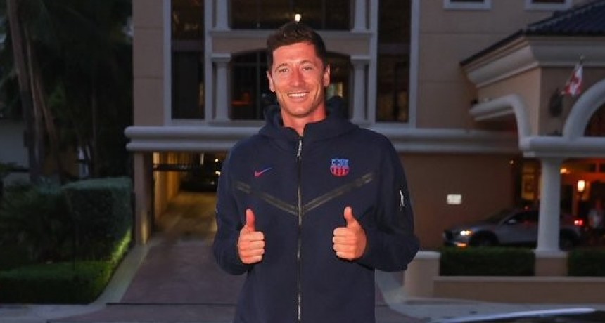 Lewandowski ya es parte del Barcelona 