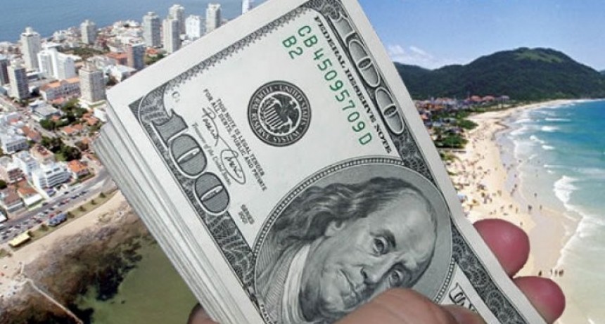 Argentina implementaría un dólar diferenciado para turistas