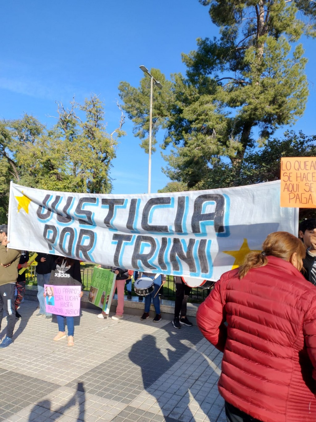   Familiares y amigos de Trini marcharon pidiendo justicia 