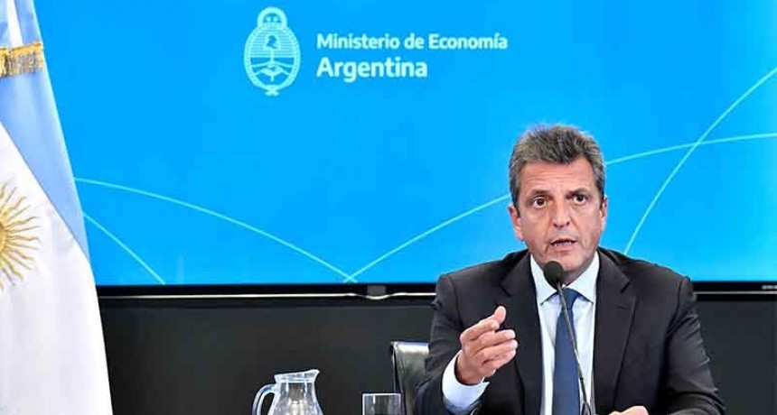 Massa anunció medidas de deducción de impuestos para PYMES