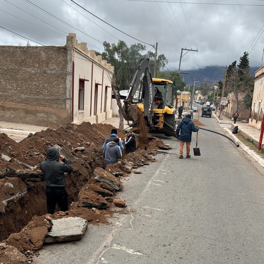 Comenzó la renovación del cañerías en Sañogasta