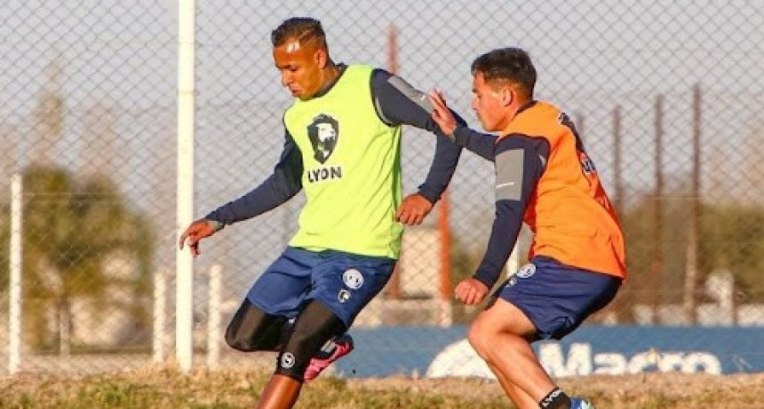 Sebastián Villa es nuevo refuerzo de Independiente Rivadavia